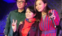 妈妈爆料陈赫孝顺的视频,妈妈爆料温馨互动，展现家庭温情